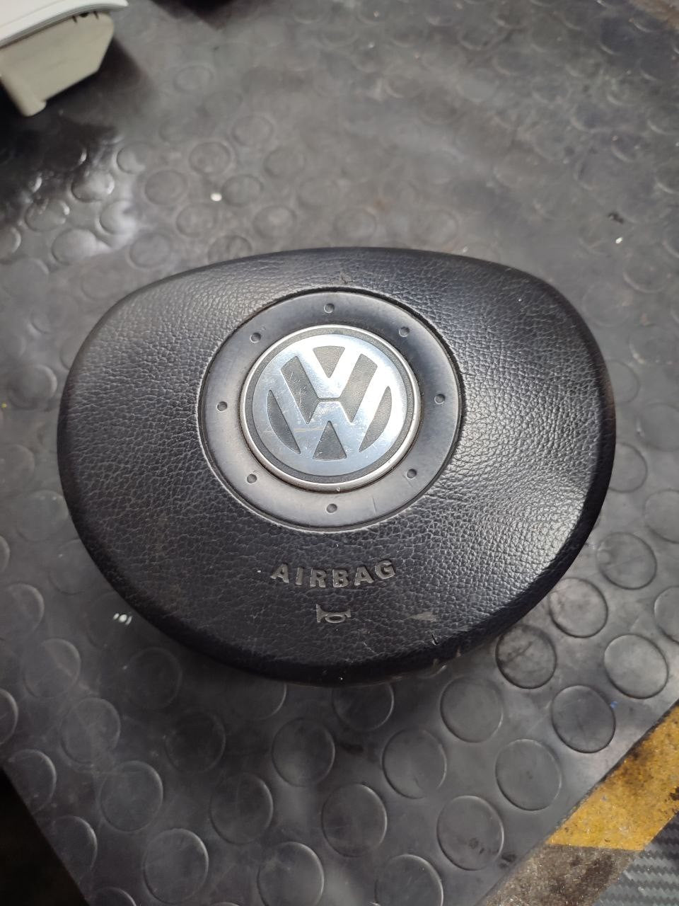 Airbag volante guidatore Volkswagen Polo 1.4 tdi ( 2006 ) cod 0012w0
