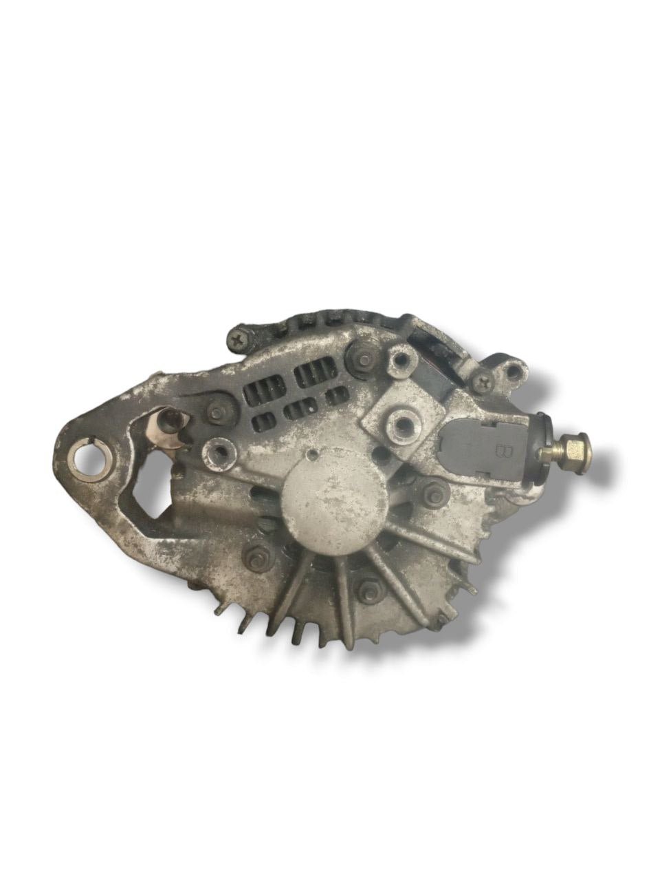 Alternatore Nissan Primera 1.6d 12VA80A (2002) cod: LR180768