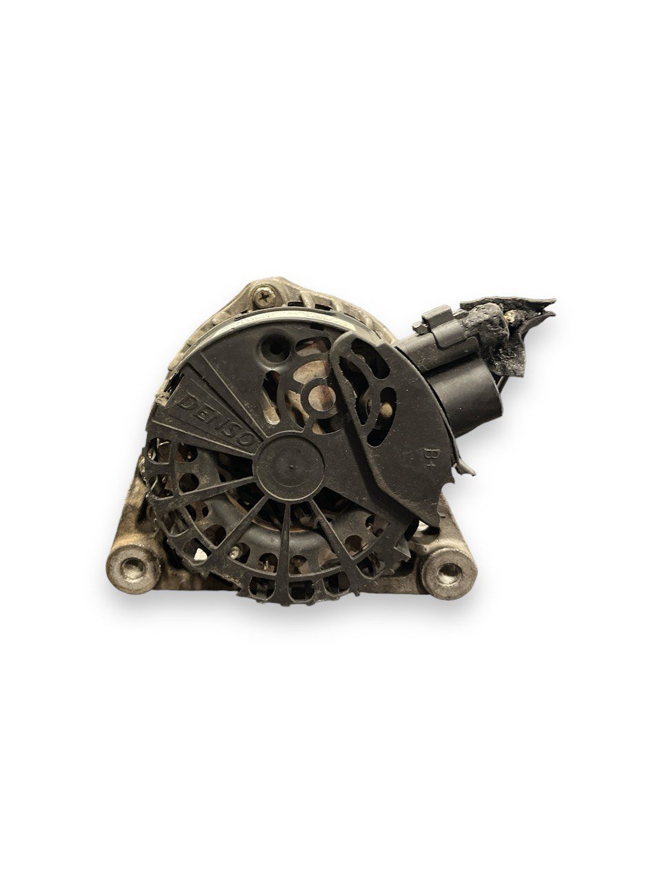 Alternatore Peugeot 206 CC 1.6 hdi (2002 al 2006) cod: 102211-8400