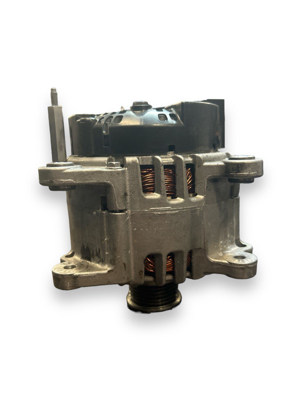 Alternatore Volkswagen Golf 5 1.9 Diesel (2004 > 2008) cod . 04B903023A