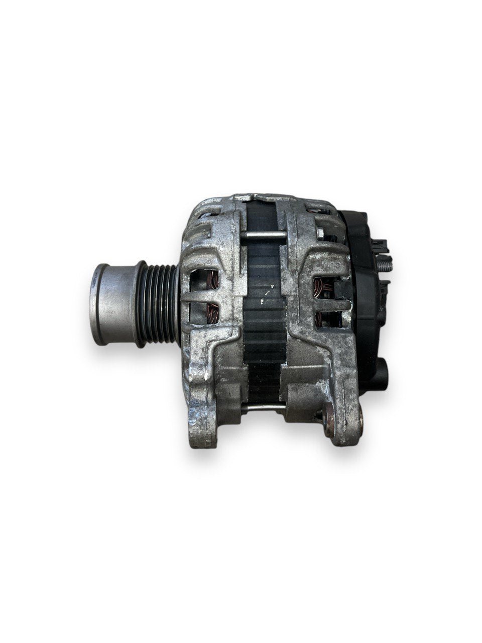 Alternatore Volkswagen T-Roc / Volkswagen Polo AW1 / Volkswagen Golf VII / Volkswagen T-Cross 1.0 Benzina (2017>) cod: 04E903015A