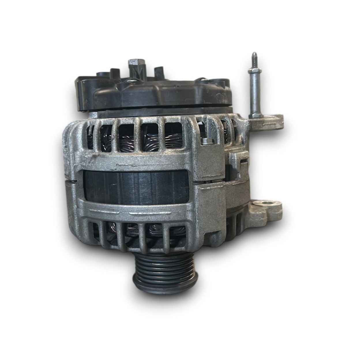 Alternatore Volkswagen Tiguan (AD) cod.05L903026B 2.0 Diesel (2016 > 2024)