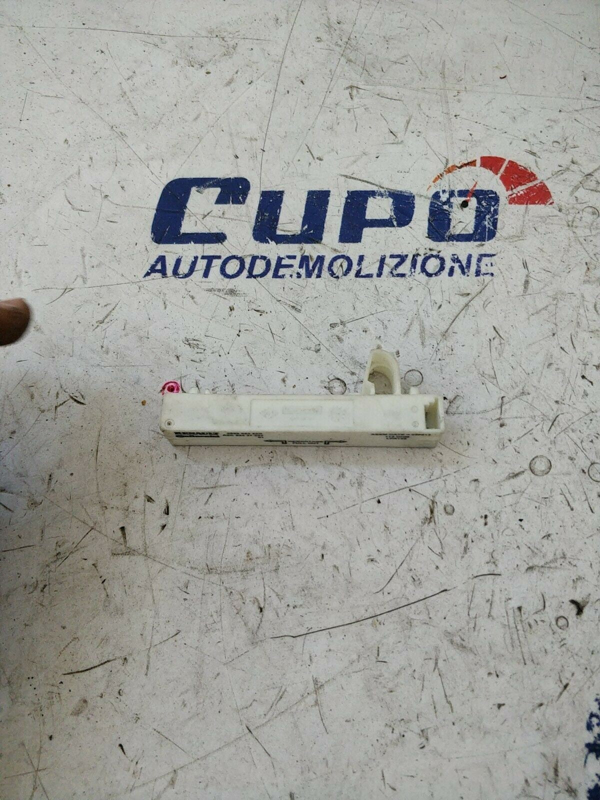 Antenna Sensore Clio Iv Megane Scenic Code: 285906352R- A2C53437537