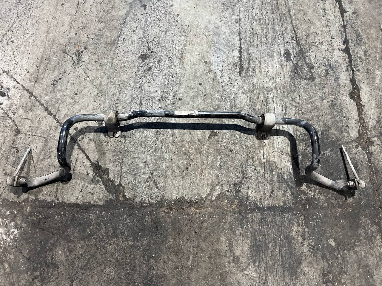 Barra stabilizzatrice antirollio Renault Clio IV cod 546112239r