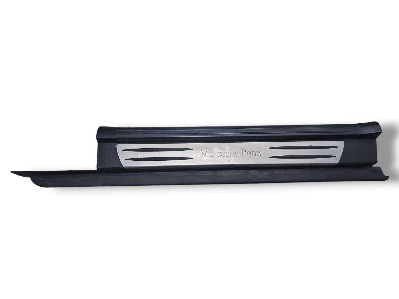 BATTITACCO SINISTRO MERCEDES-BENZ SLK R171 (2004-2011) Cod : 1716800135