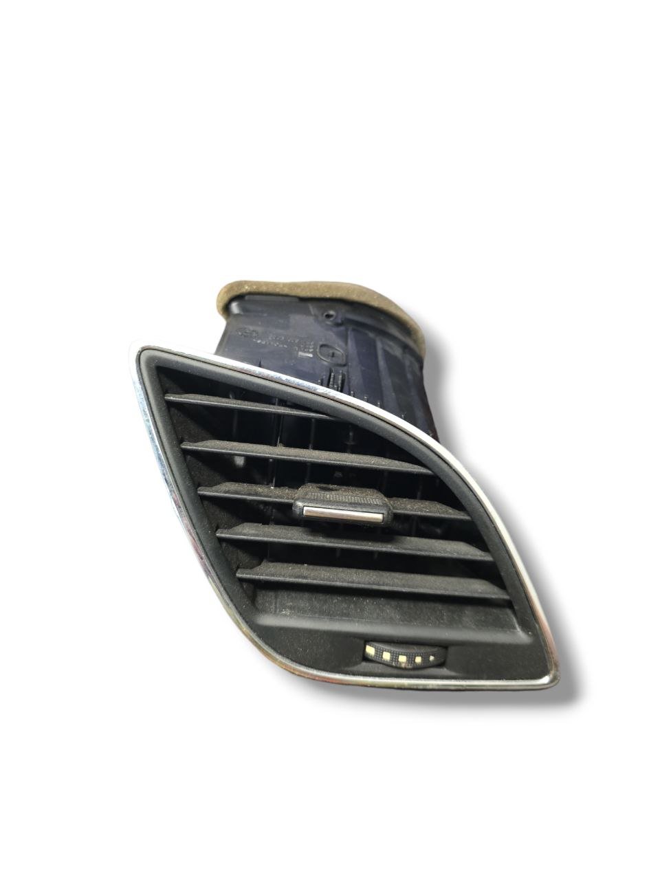 Bocchetta Aria Condizionata Destra Seat Leon (2013-2019) Cod : 5F1820902