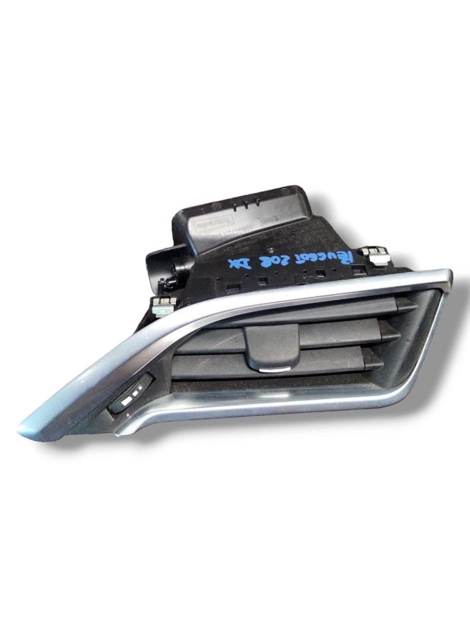 Bocchetta aria cruscotto Lato Destro Peugeot 208 / 2008 (2012-2019) cod.9673131677