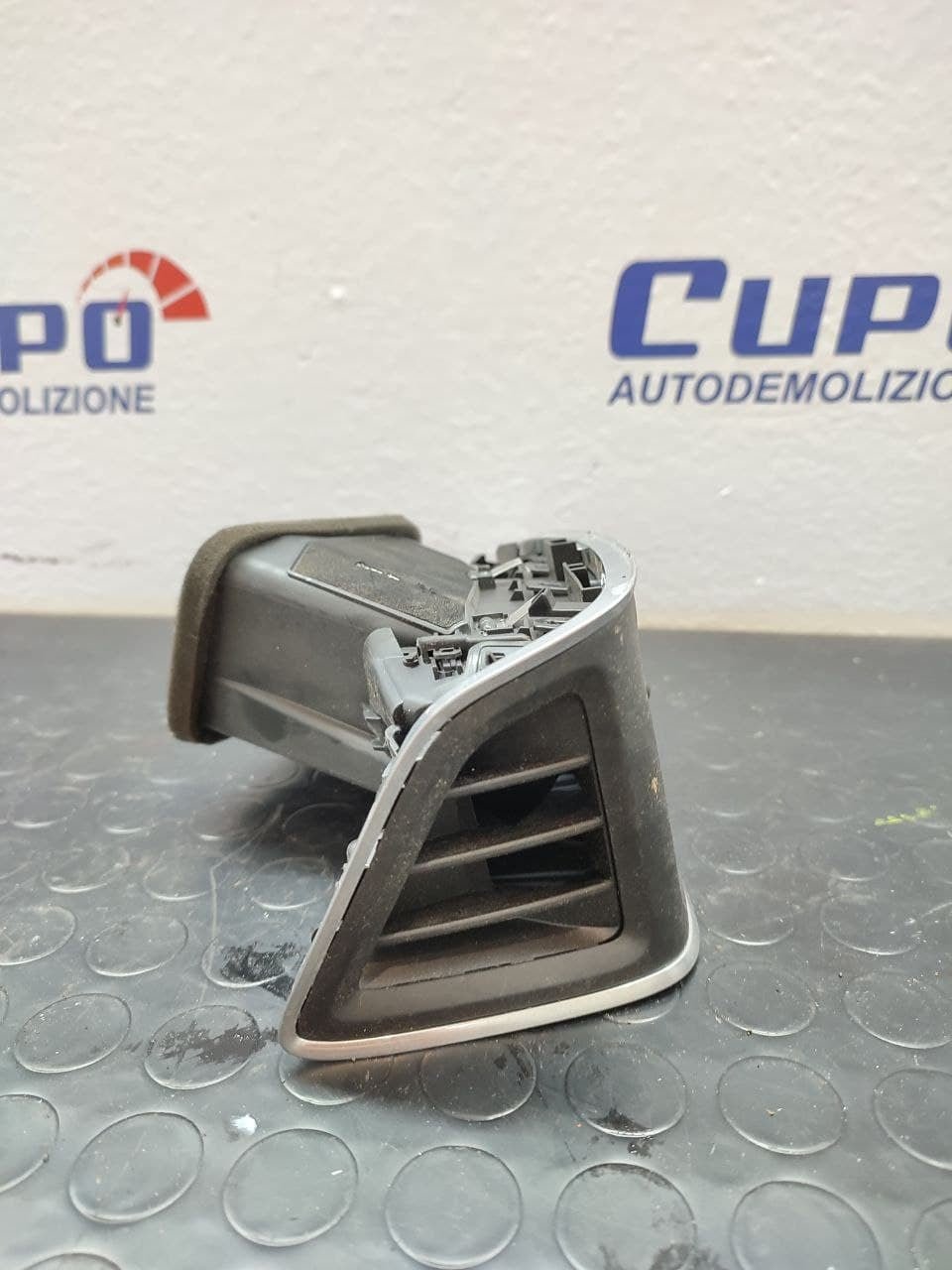 Bocchetta aria destra 11-14FORD FOCUS cod: a018b08cf-3ja6 - BIBA-RICAMBI