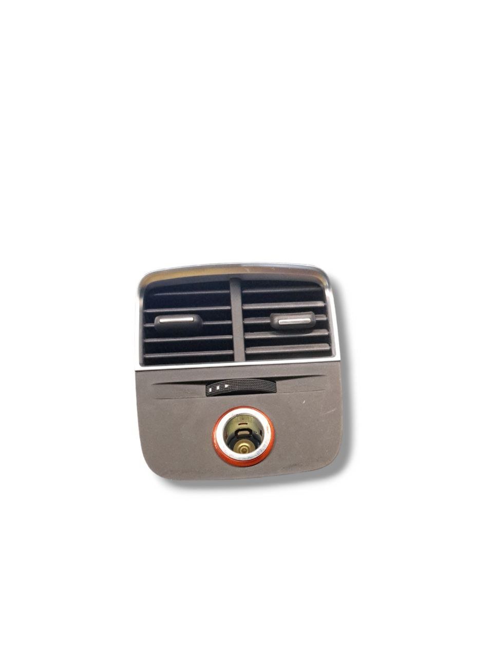 Bocchetta Aria Posteriore + Presa Accendisigari Audi A3 8V COD:8V0819203 (2012-2020)