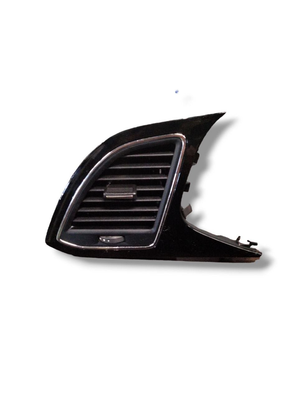 Bocchetta d'aria cruscotto laterale sinistro Seat Leon (FR) (2015 >)cod.5F1820901