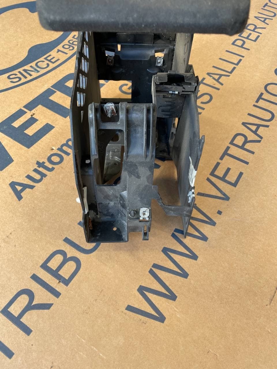 Bracciolo anteriore Volkswagen Golf mk7 - BIBA-RICAMBI