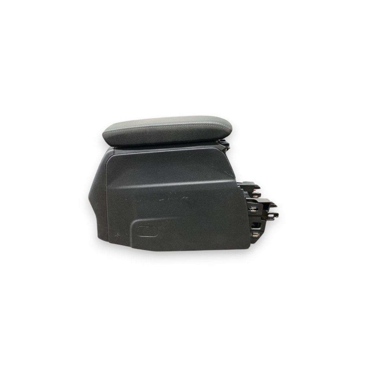 bracciolo + prese usb posteriori peugeot 2008 ii (2019-) Cod: 9823377280