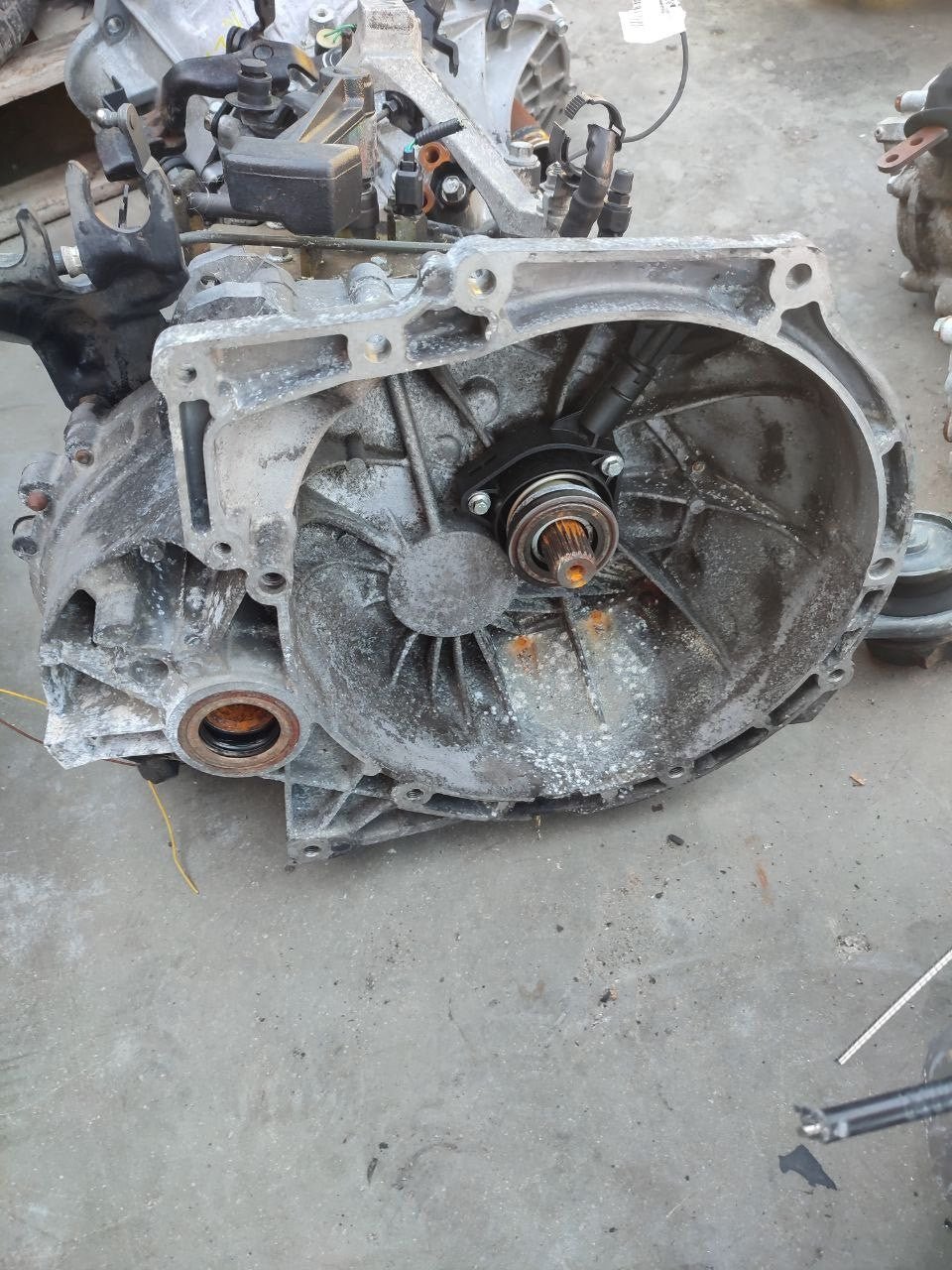 Cambio manuale Ford Focus mk2 1.6 tdci cod 3m5r-7f096-yf