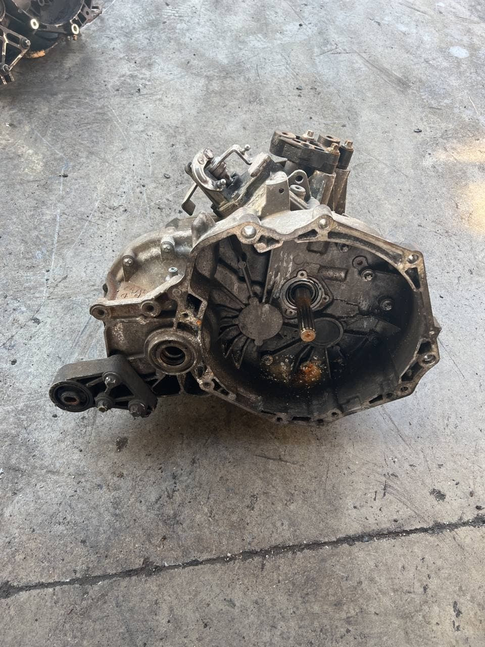 Cambio manuale Opel Astra H 1.7 cdti 101 cv cod 5495775