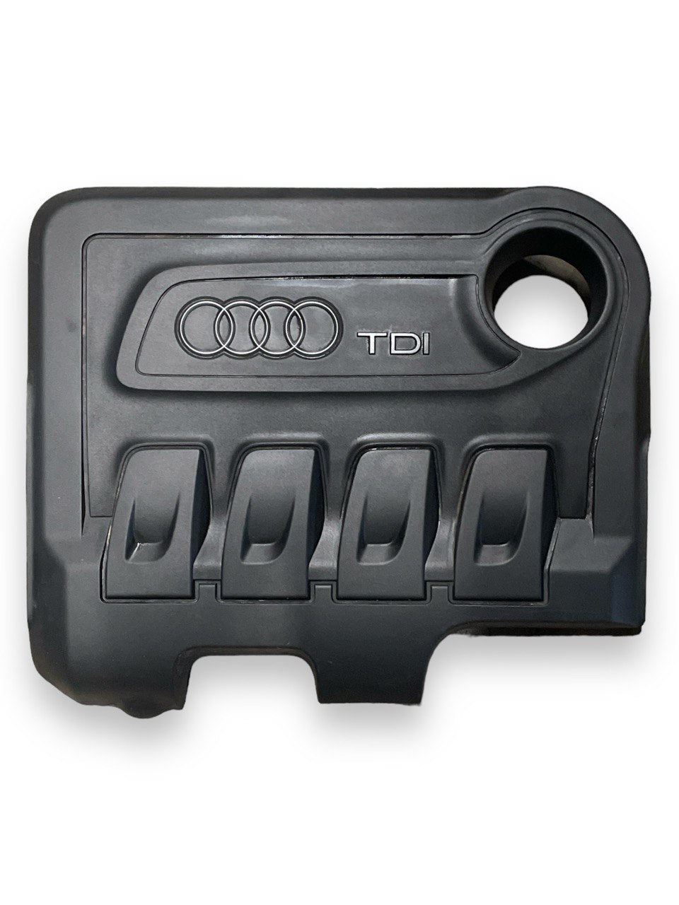 Carter Copri motore Audi A3 8V 2.0TDi ( 2017 ) cod:04L103954T