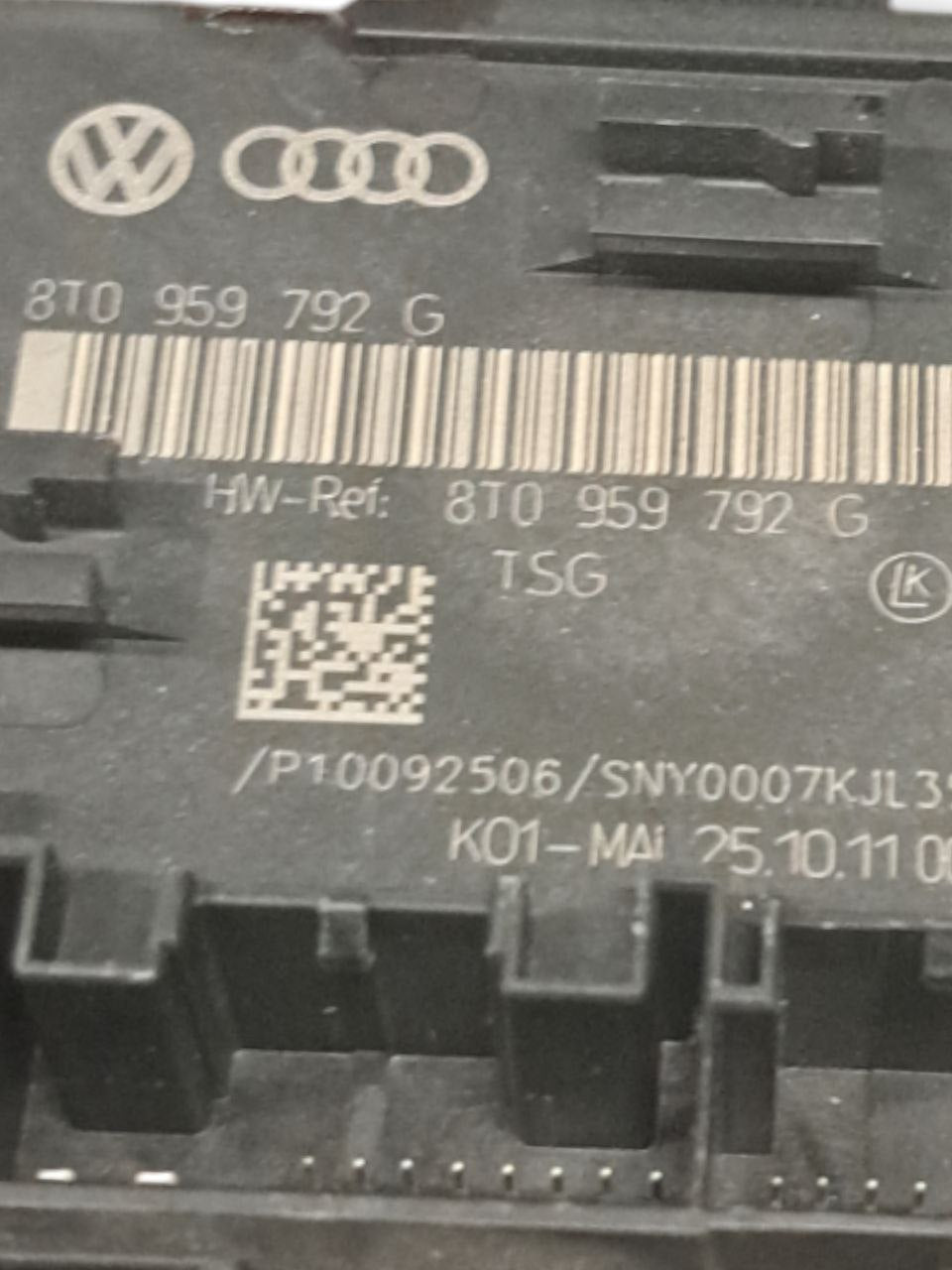 Centralina porta anteriore destra Audi A5 8T COD:8T0959792G (2007-2016)