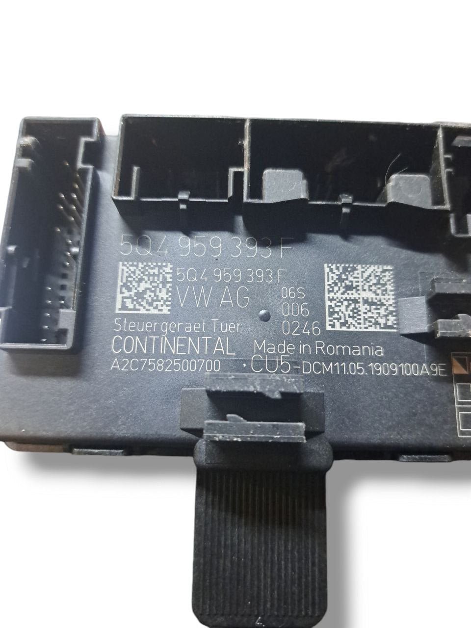 Centralina porta anteriore sinistra Audi Q3 8U (2011-2018) COD:5Q4959393F