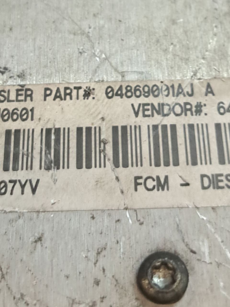 Centralina portafusibii scatola fusibili Chrysler Voyager 2.5 Diesel (2000 - 2007) COD:04869001Aj
