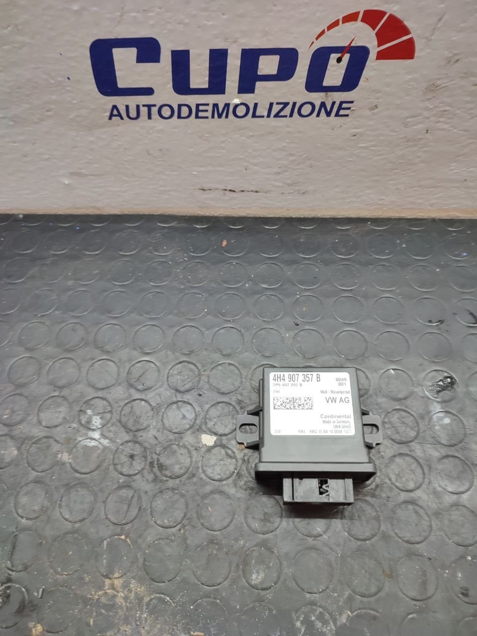 Centralina regolazione profondità fari Audi A8 ( D4 ) cod 4h4907357b