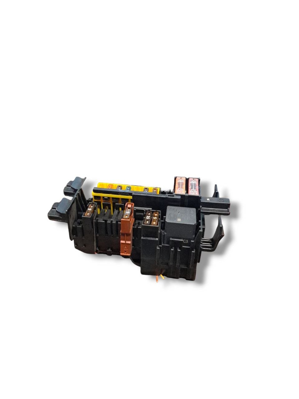 Centralina Scatola Portafusibili Mercedes-Benz Classe C W205 COD:A2059067200 (2014>)