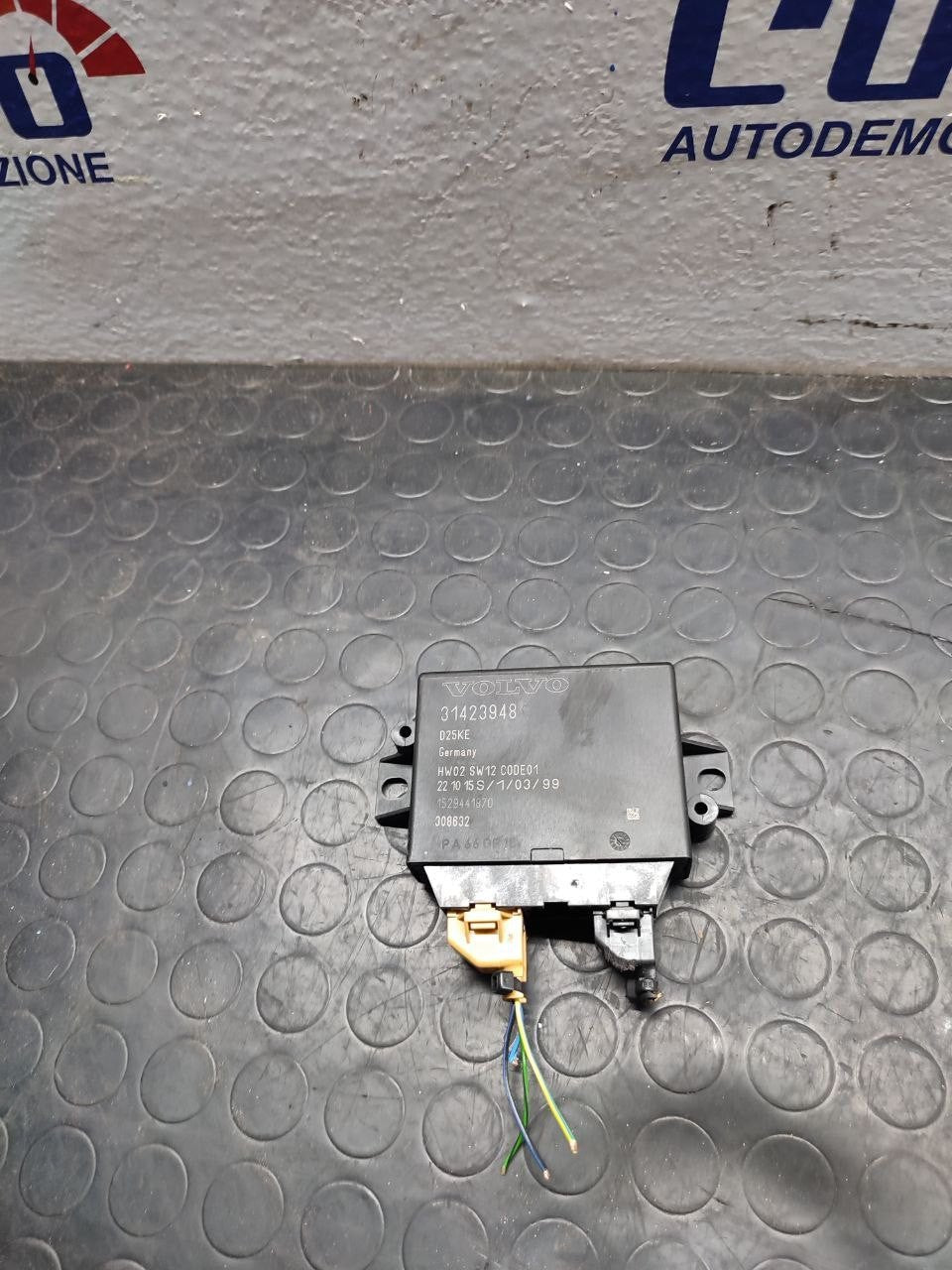 Centralina sensori di parcheggio Volvo XC60 ( 2014 ) cod 31423948