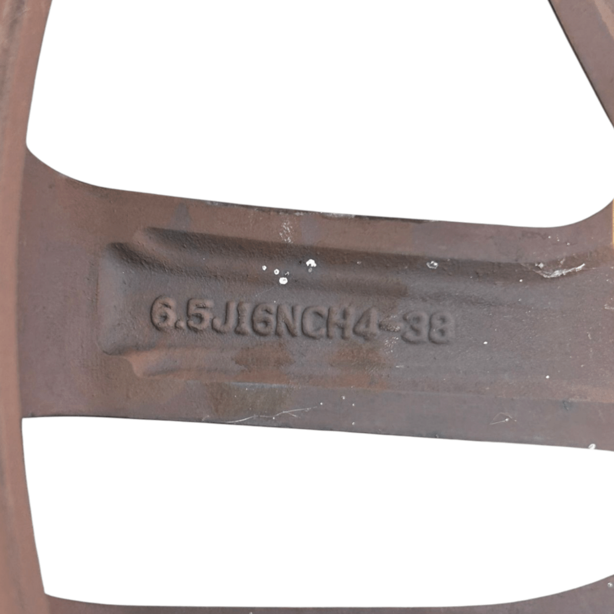 Cerchio in lega peugeot 208 cod:9829566277 (195/55 r16) (2019 >)
