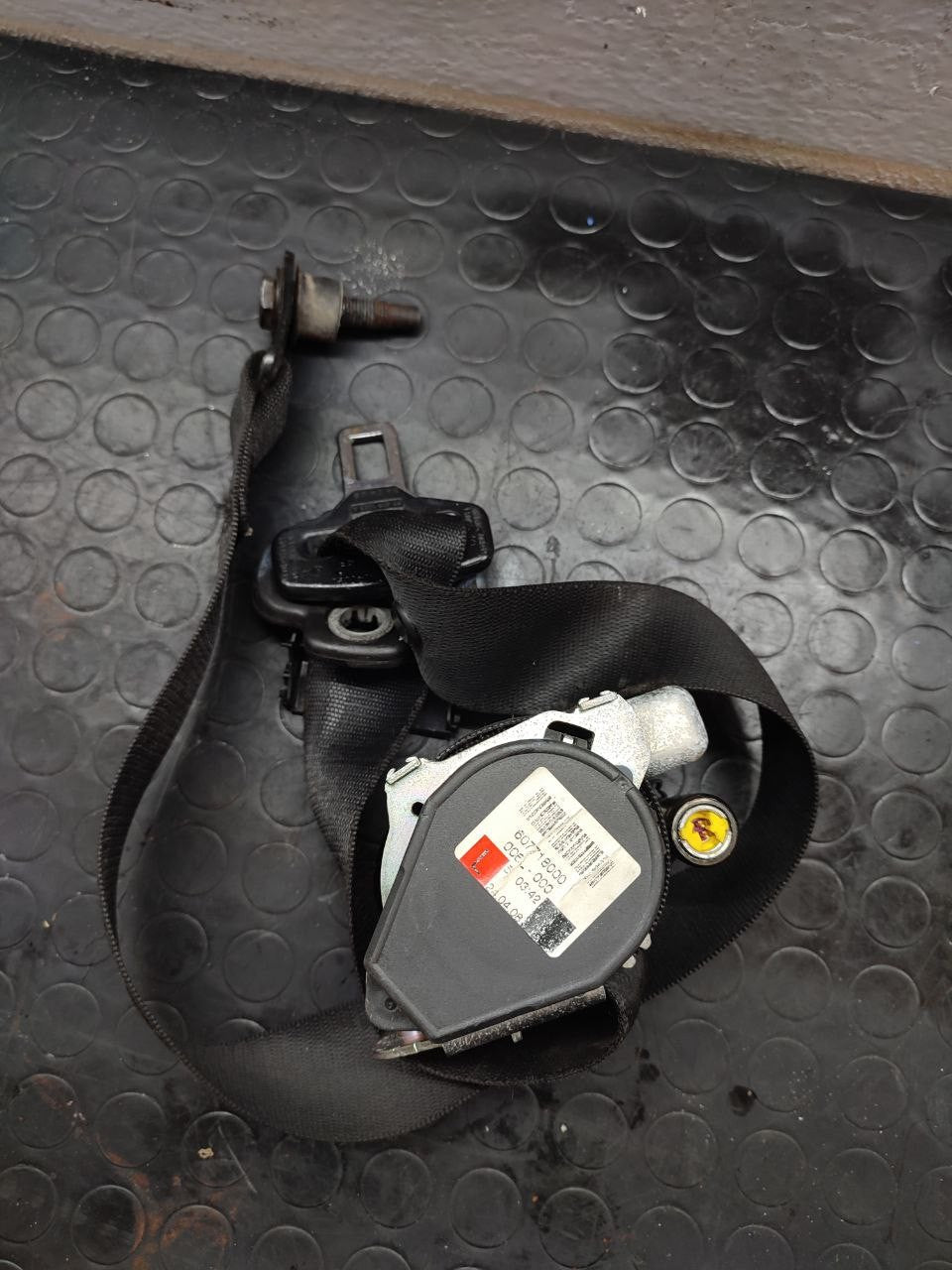 Cintura di sicurezza anteriore sinistra MERCEDES BENZ CLASSE A W169 2.7 cod: 607718000