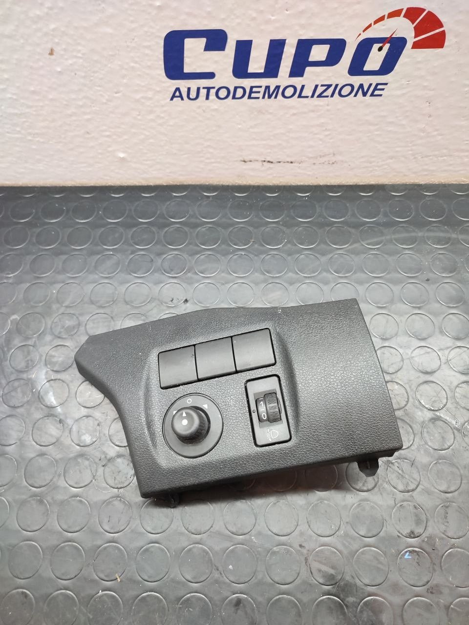Comandi regolazione fari Peugeot Partner 2012 cod 9680907377