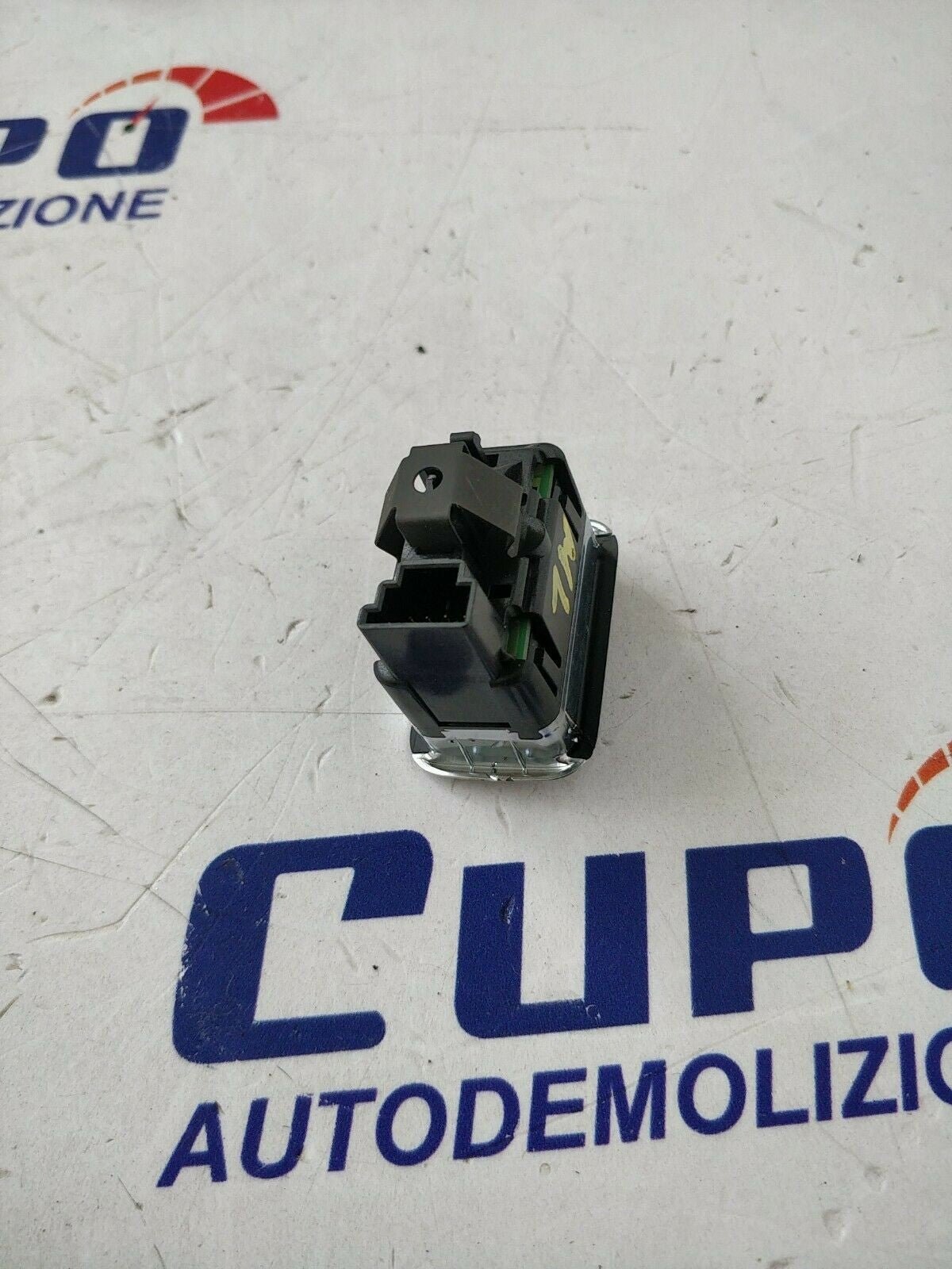 Comando Interruttore Alzavetro Mercedes Classe A/B/C/E/Ml/Gl A2049058102