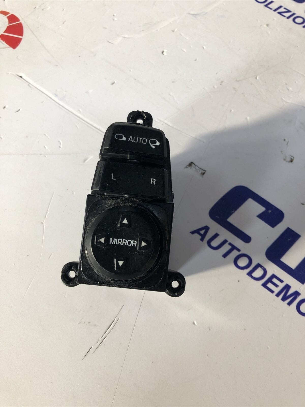 Comando Interruttore Regolazione Retrovisori Hyundai Tucson 2015 93573-D3000 - BIBA-RICAMBI