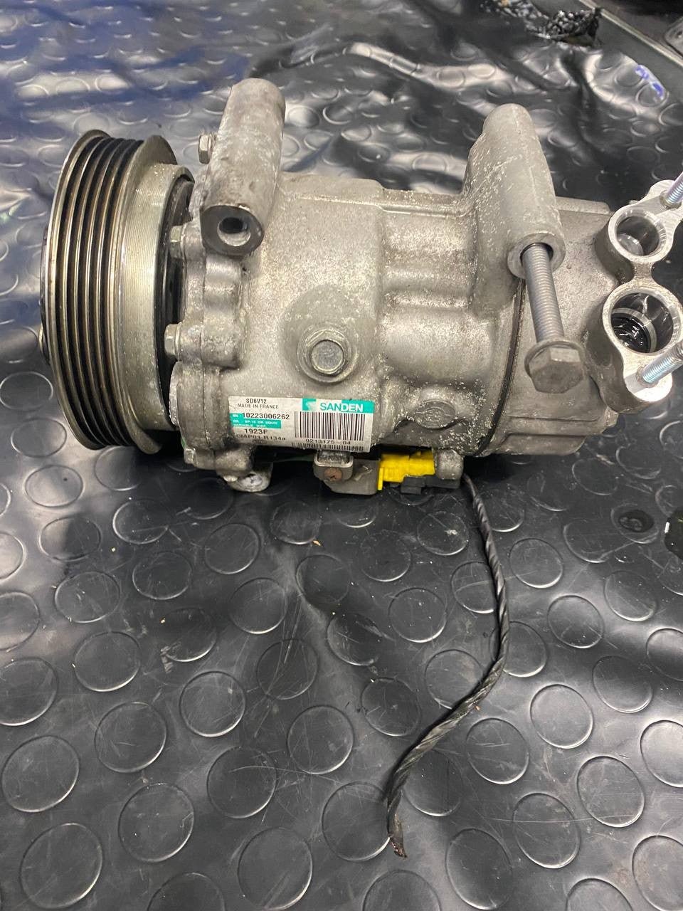 Compressore clima a/C Mini cooper SD 2.0 cod:9213175-04