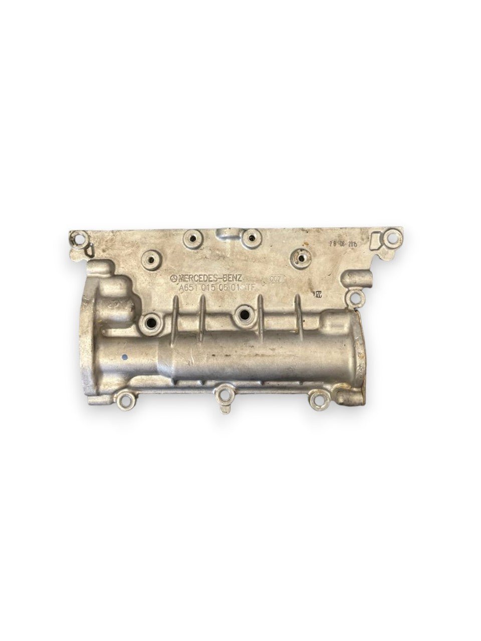 Coperchio laterale Testata Motore Mercedes - Benz Classe C W205 / Mercedes - Benz Classe A W176 / Mercedes - Benz Classe E W212 / Mercedes - Benz Classe B W246 / Mercedes - Benz Gla 2.2 Diesel (2014 al 2021) cod: A6510150601