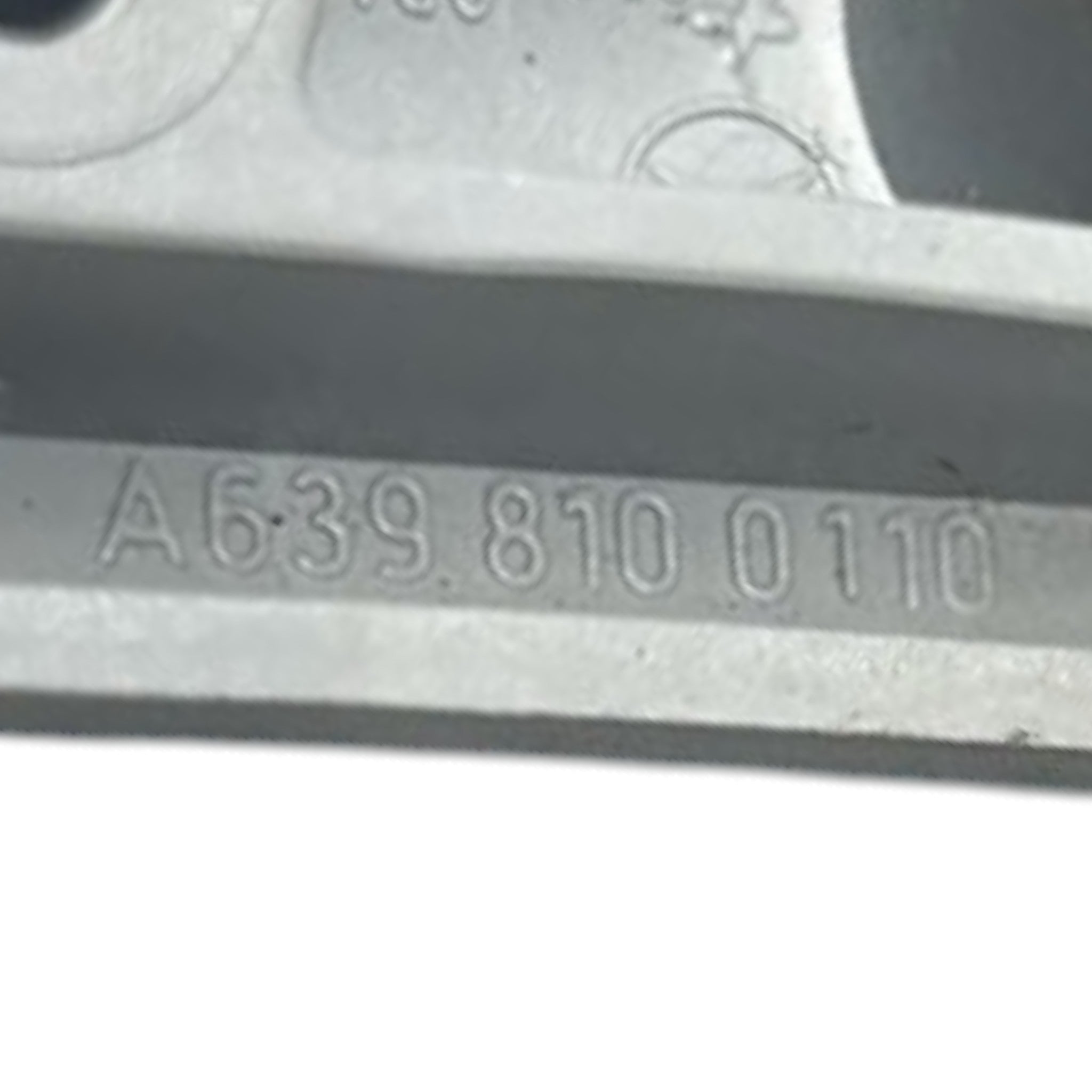 Coppia Alette Parasole Mercedes Benz Viano (W639) cod.A6398100110 (2003 > 2013) cod.A6398100010