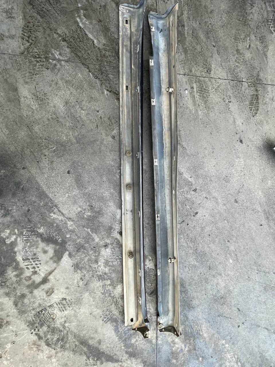 Coppia minigonne / modanature sottoporta Mercedes classe B ( w245 )