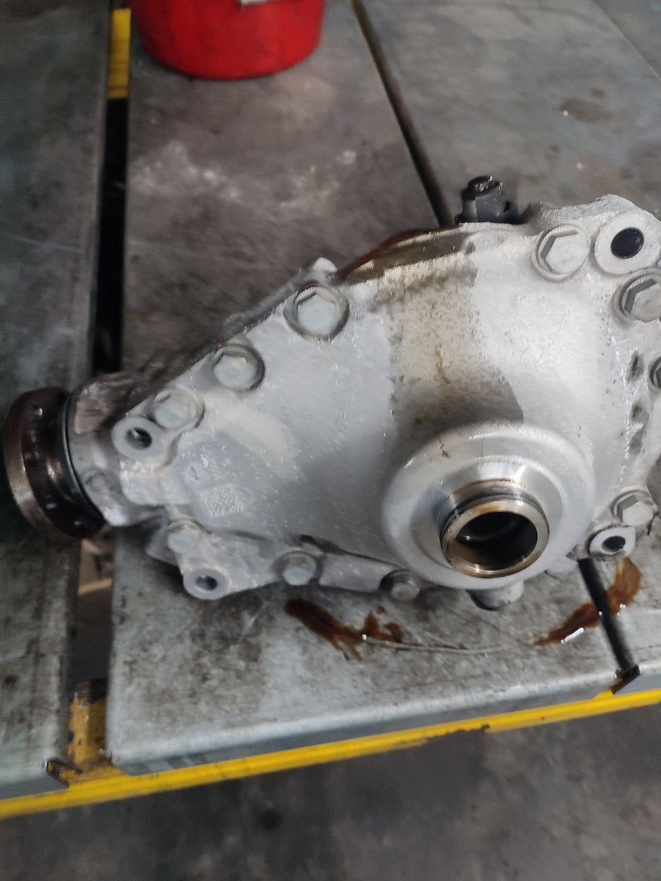 Differenziale anteriore Bmw 520 xd ( f11 - b47d20a - 190cv ) cod 31517600998 02