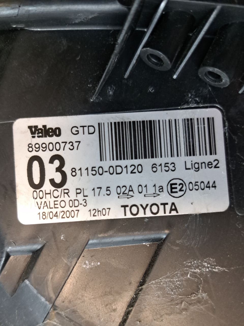 Faro / Fanale Anteriore destro Alogeno Toyota Yaris (2006) COD:81150-0D120