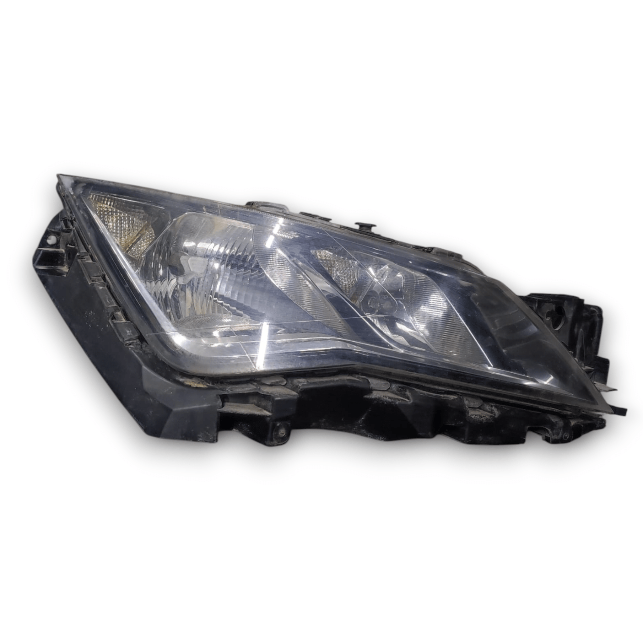Faro / Fanale Destro Seat Leon III Serie COD: 5F1941006A (2013-2019)