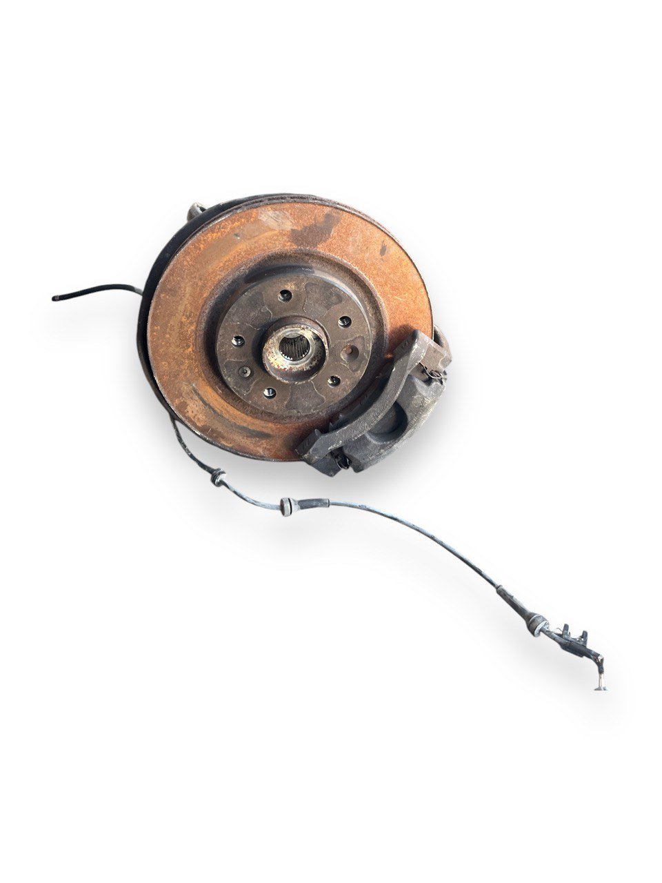 Fusello / mozzo anteriore sinistro Nissan Qashqai J11 1.5 diesel (2014-2021)