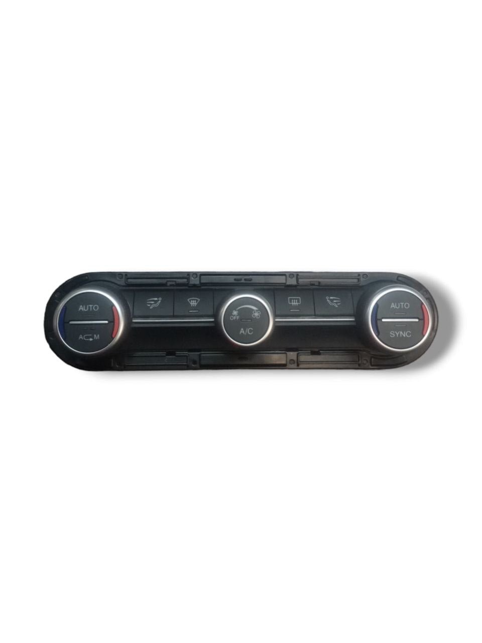 Gruppo Comandi Clima A/C Alfa Romeo Stelvio (2017) cod: 1561390660
