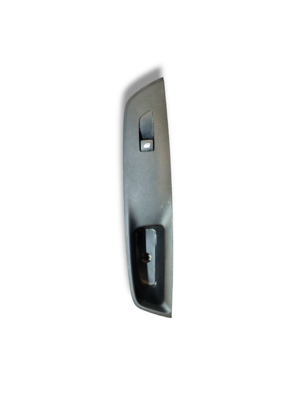 Interruttore / Pulsante Alzavetro anteriore destro (dx) Opel Mokka B ( 2020>) cod.9835153880