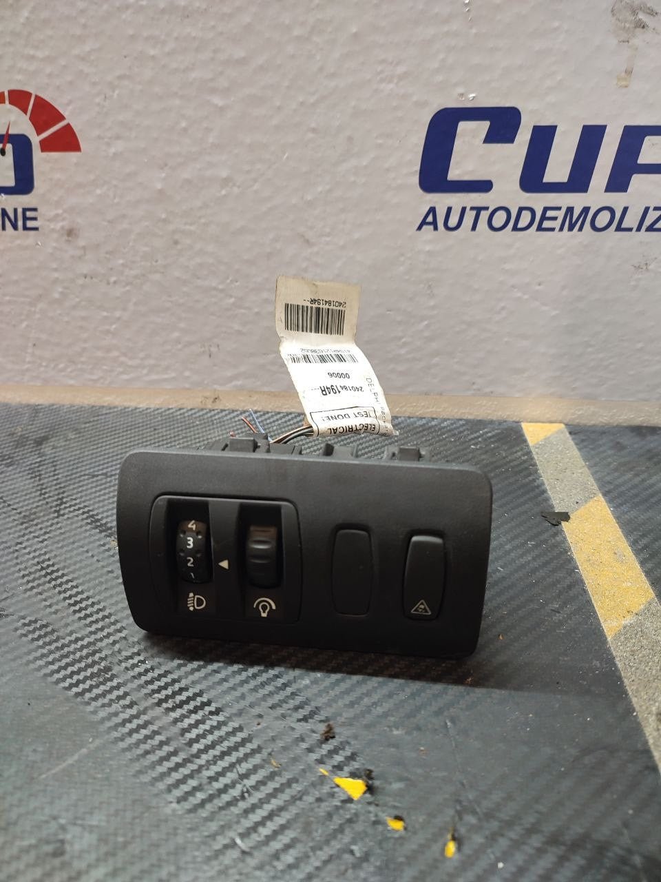 Interruttore regolazione fari Renault Clio mk 3 cod 8200407756