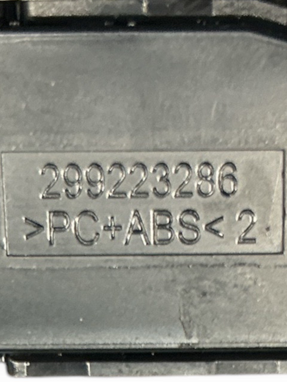 Interruttori / Pulsanti Multifunzione Hyundai Bayon (2021 > ) cod.299223286