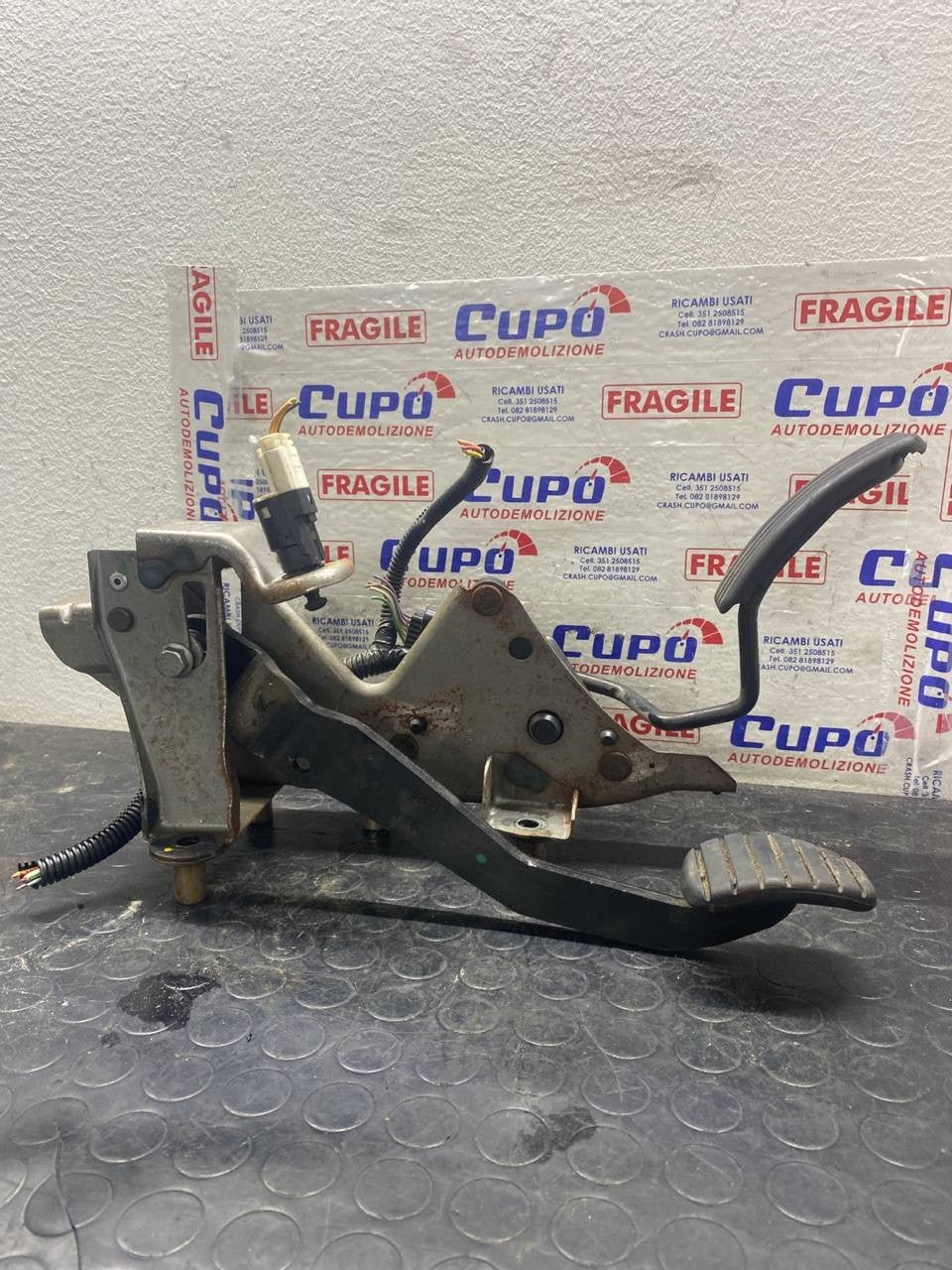 Kit pedaliera freno + acceleratore Renault Clio III (2007) cod: 8200711631