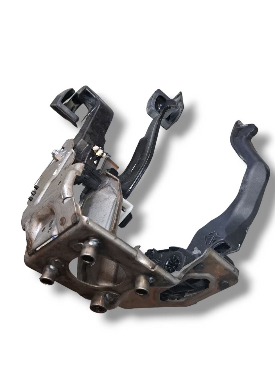 Kit pedaliera freno + frizione + acceleratore PEUGEOT 208 1.4 (2015) COD:9682171580