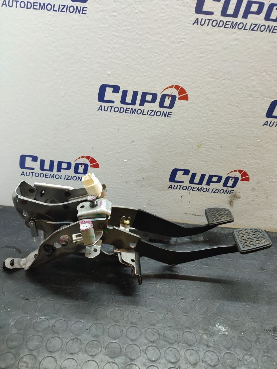 Kit pedaliera Potenziometro Freno TOYOTA AYGO 3 1.0 (2017)