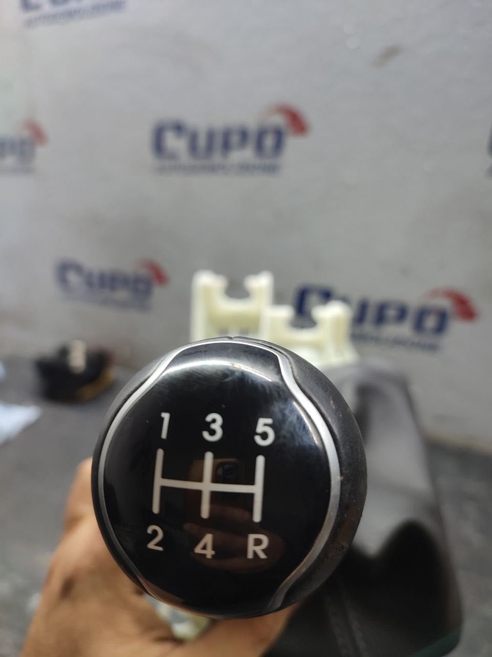 Leva cambio manuale 5m Kia Rio ( IV - 2018 ) cod 43700-XXXXX