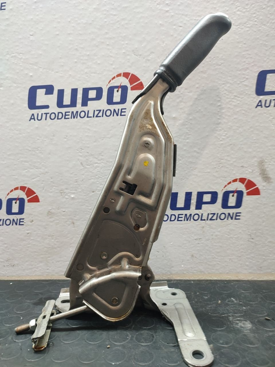 Leva Freno a Mano renault megane III serie 1.5 (2010) cod: 3601003180r