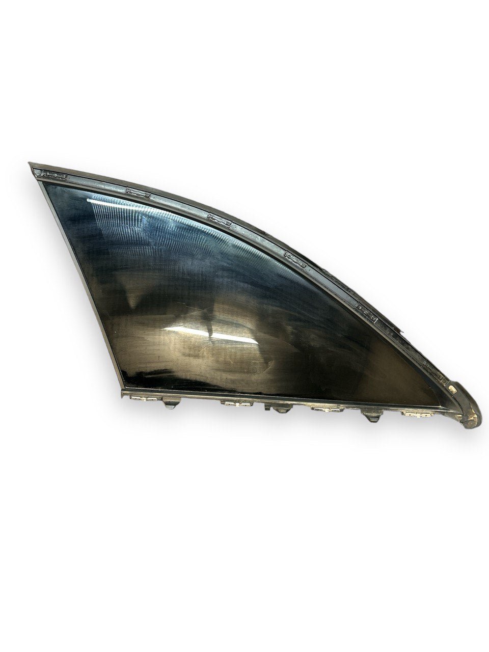 Mercedes Benz Classe C (W205) (2014 > 2021) cod . A2056701912 Vetro Fisso Posteriore Sinistro Oscurato (copia)