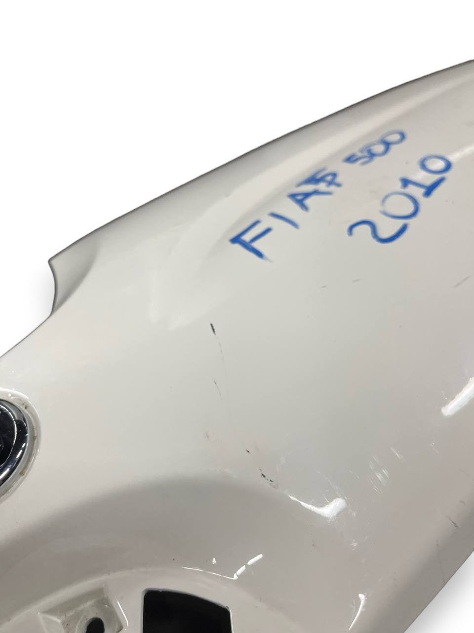 Modanatura / Rivestimento Cruscotto Bianco con Pulsanti Fiat 500 (2007 al 2014) cod: 51803289