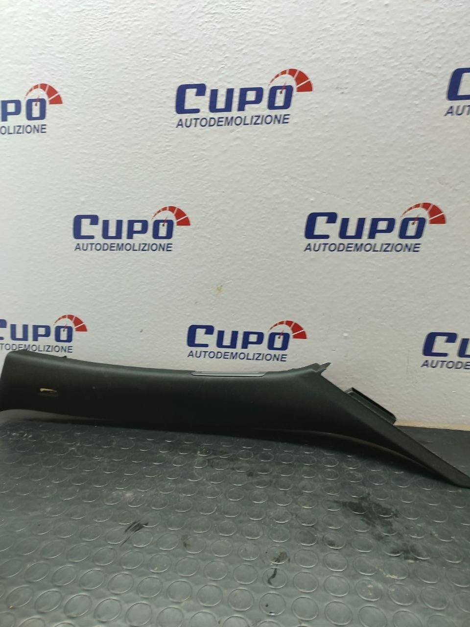 Montante anteriore destro JAGUAR XE 2017 cod: gx73-03512-ad8pvj